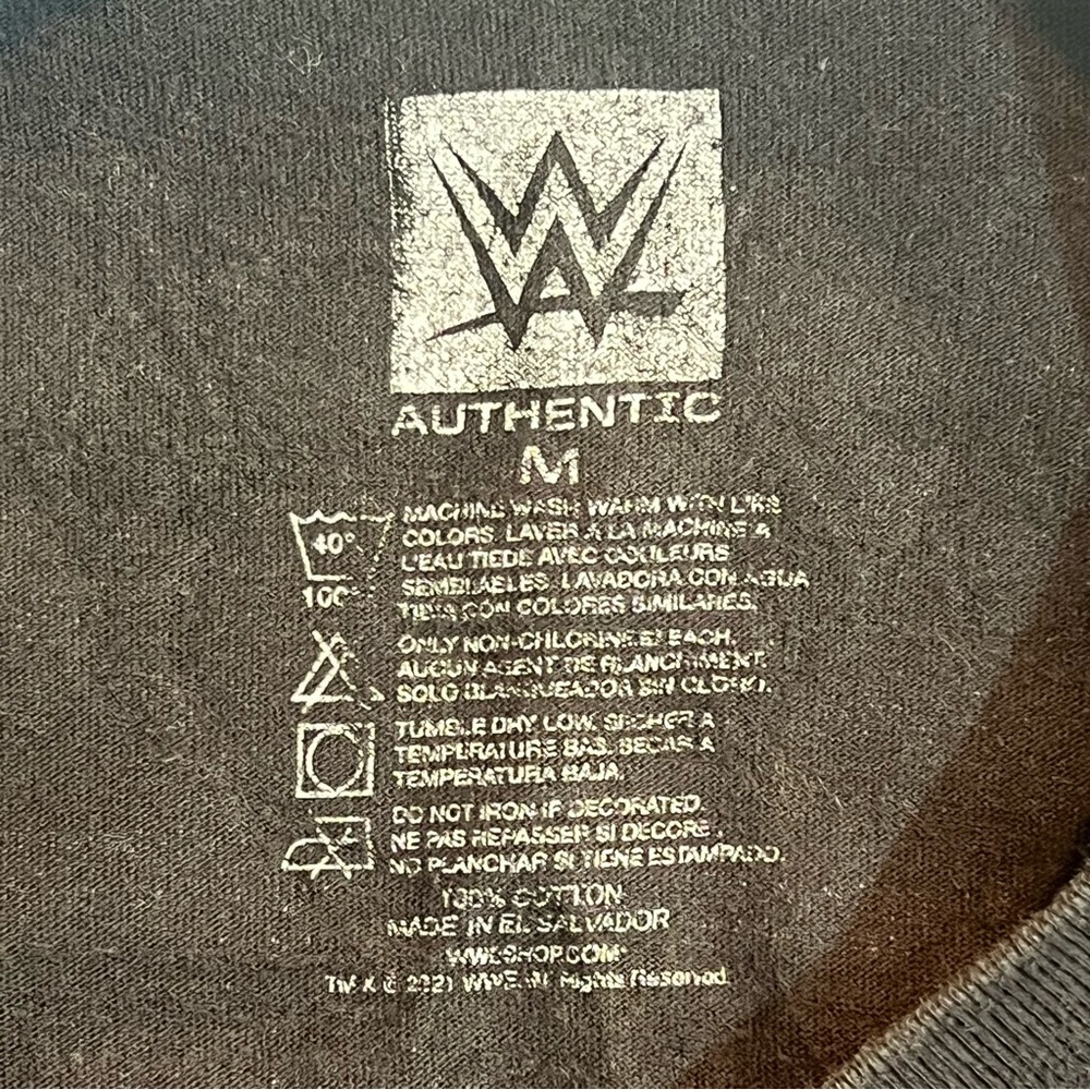WWE Authentic Bianca Belair Black T-Shirt - Picture 2 of 6
